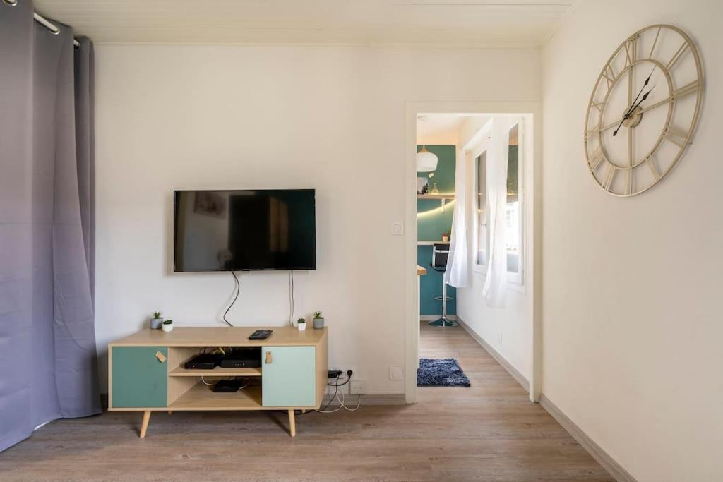 Studio Cosy Proche Du Centre + Parking Gratuit 克吕斯 外观 照片